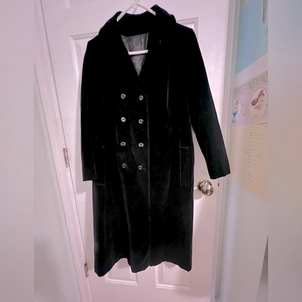 Vintage 1970s 10 Petite Robinsons Drizzle Black Ladies Velvet Trench Coat